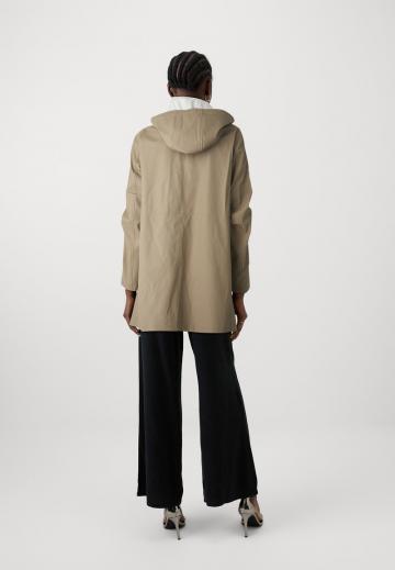 Куртка дождевик