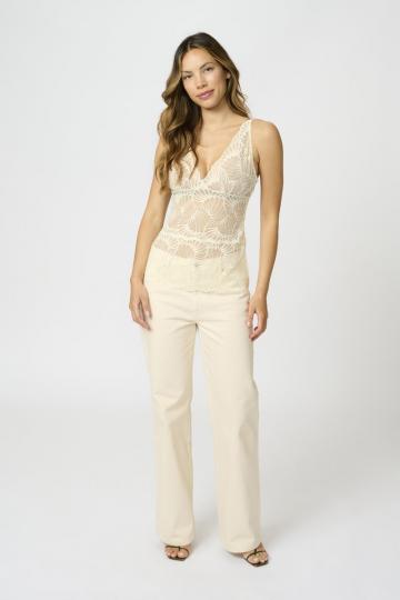 Топ на бретельках