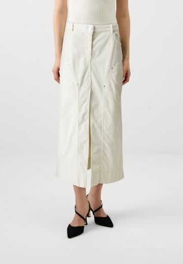 Юбка с накладными карманами