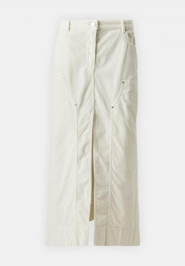 Юбка с накладными карманами