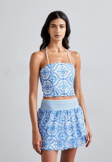 Топ на бретельках