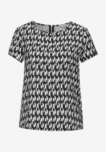 Атласная блузка