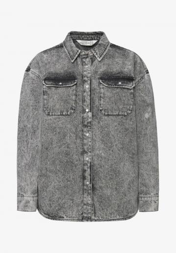 Джинсовая блузка