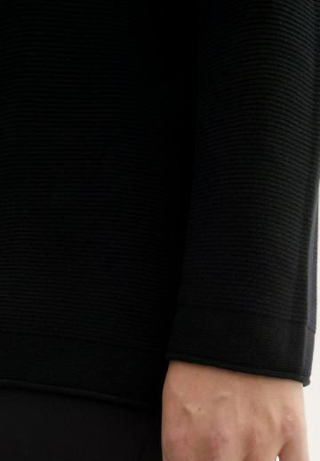 Длинный пуловер