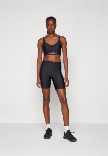 Бюстгальтер без косточек