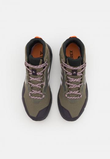 Походные сапоги