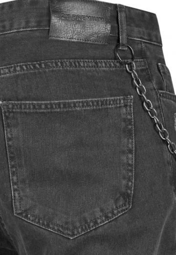 Прямые джинсы