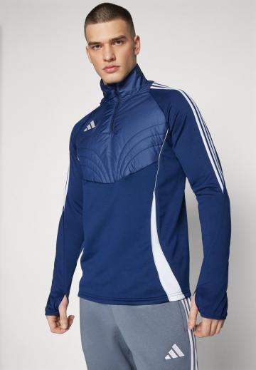 Спортивная кофта