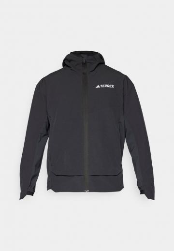 Спортивная куртка