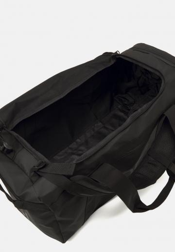 Спортивная сумка