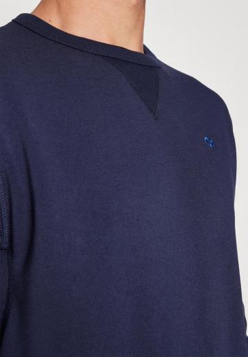 Спортивная кофта