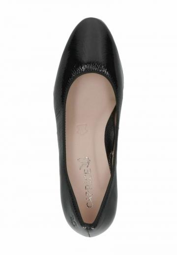 Туфли с высоким носом