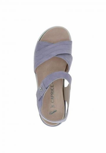 Босоножки на танкетке