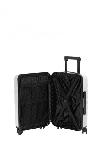 Чемодан на колесах