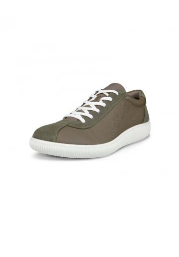 Ботинки на шнуровке