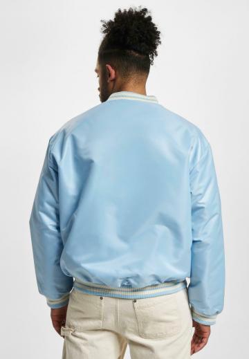 Куртка бомбер