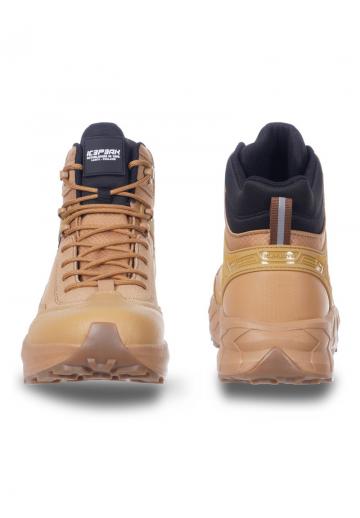 Походные ботинки