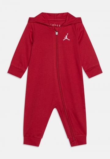 Набор одежды