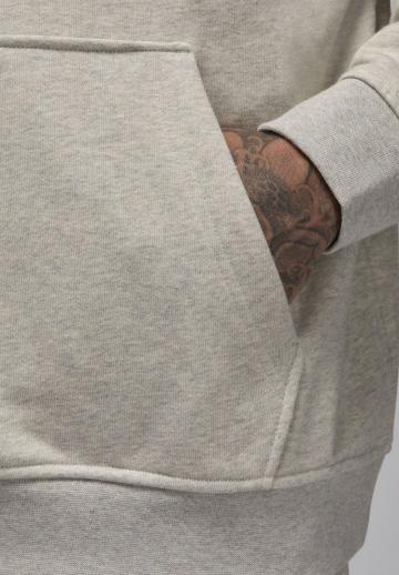 Спортивная кофта