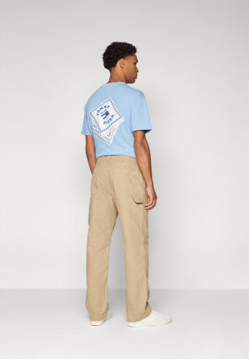 Свободные джинсы