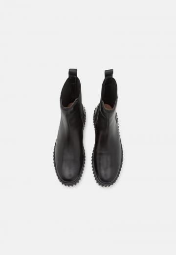 Ботинки челси