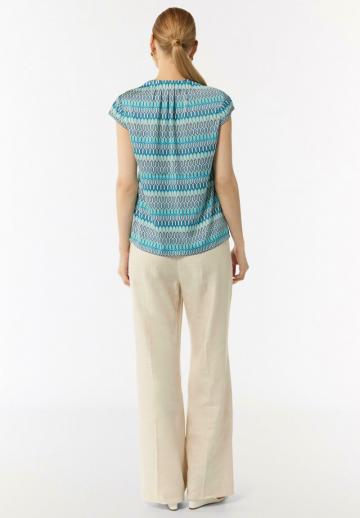 Атласная блузка