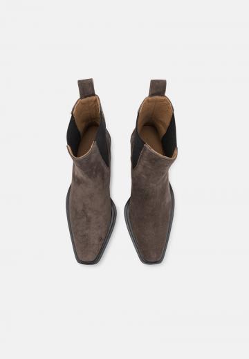 Ковбойские сапожки