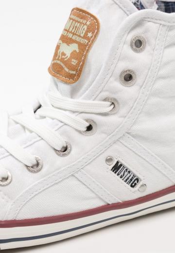 Высокие кеды