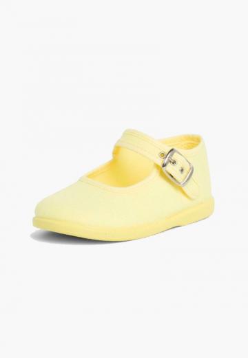 Детская обувь