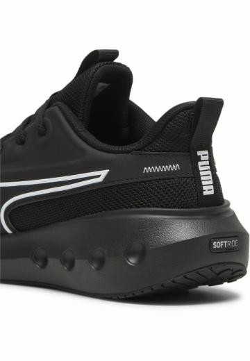 Беговые кроссовки