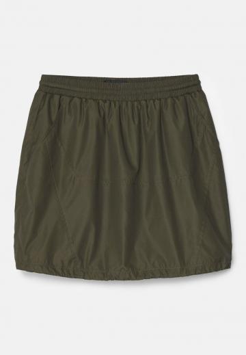 Юбка с накладными карманами