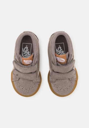 Высокие кеды