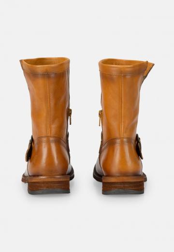 Широкие сапоги