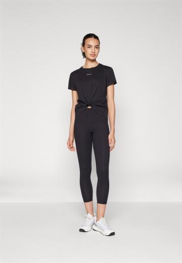 Спортивная майка