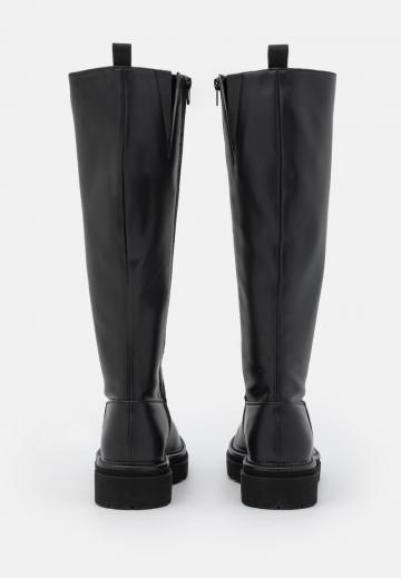 Сапоги на платформе