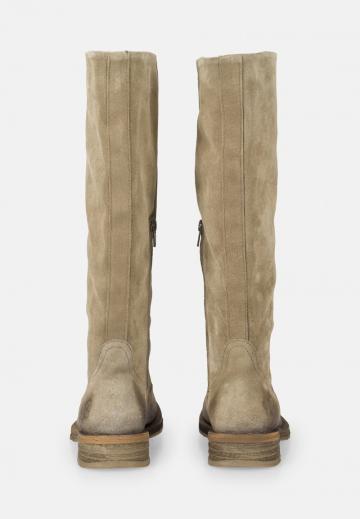 Широкие сапоги