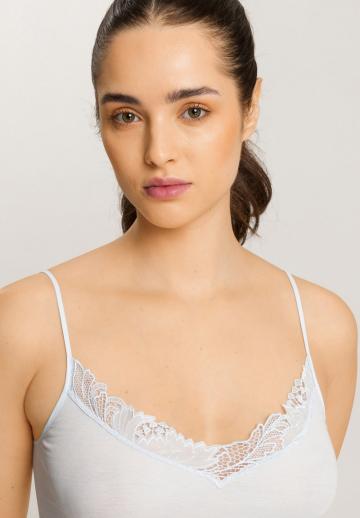 Топ на бретельках