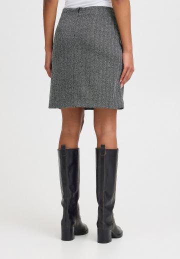 Юбка с накладными карманами