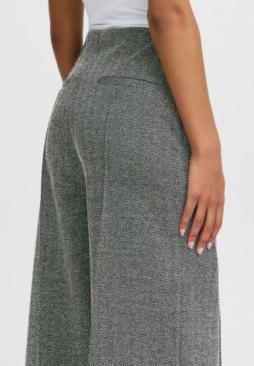 Широкие брюки