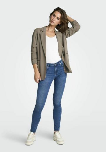 Длинный блейзер