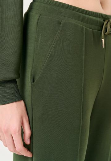 Спортивные штаны