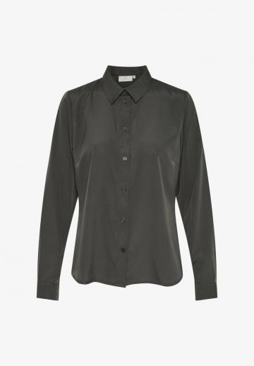 Атласная блузка