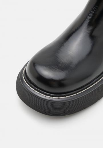 Ботинки челси