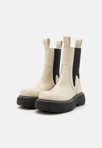 Ботинки челси