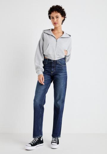 Свободные джинсы