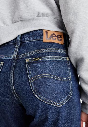 Свободные джинсы