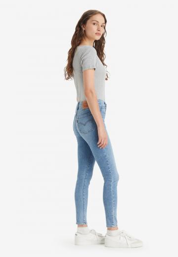 Узкие джинсы