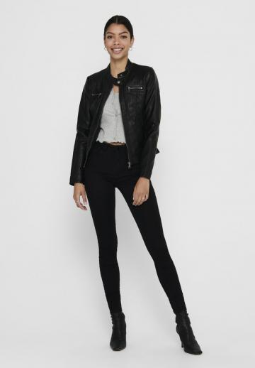 Байкерская куртка