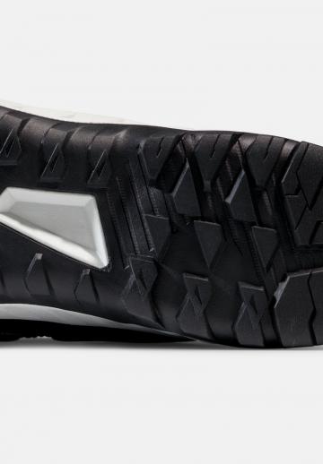 Походные ботинки