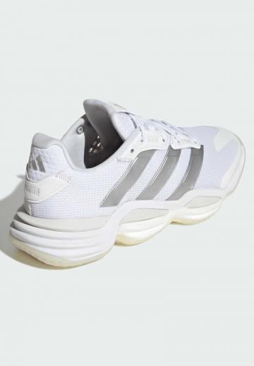 Кроссовки для зала